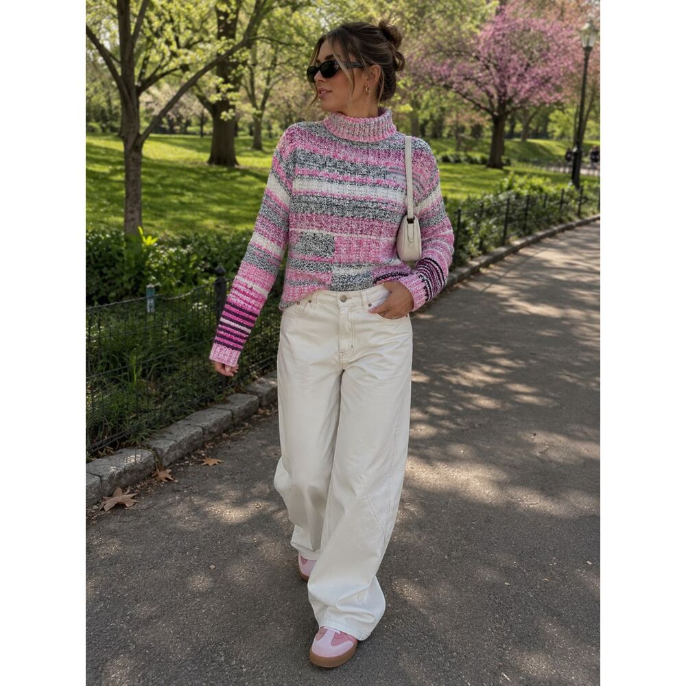 Pink and grey Chunky Alma Knit Anthropologie Sparrow Sweater medium